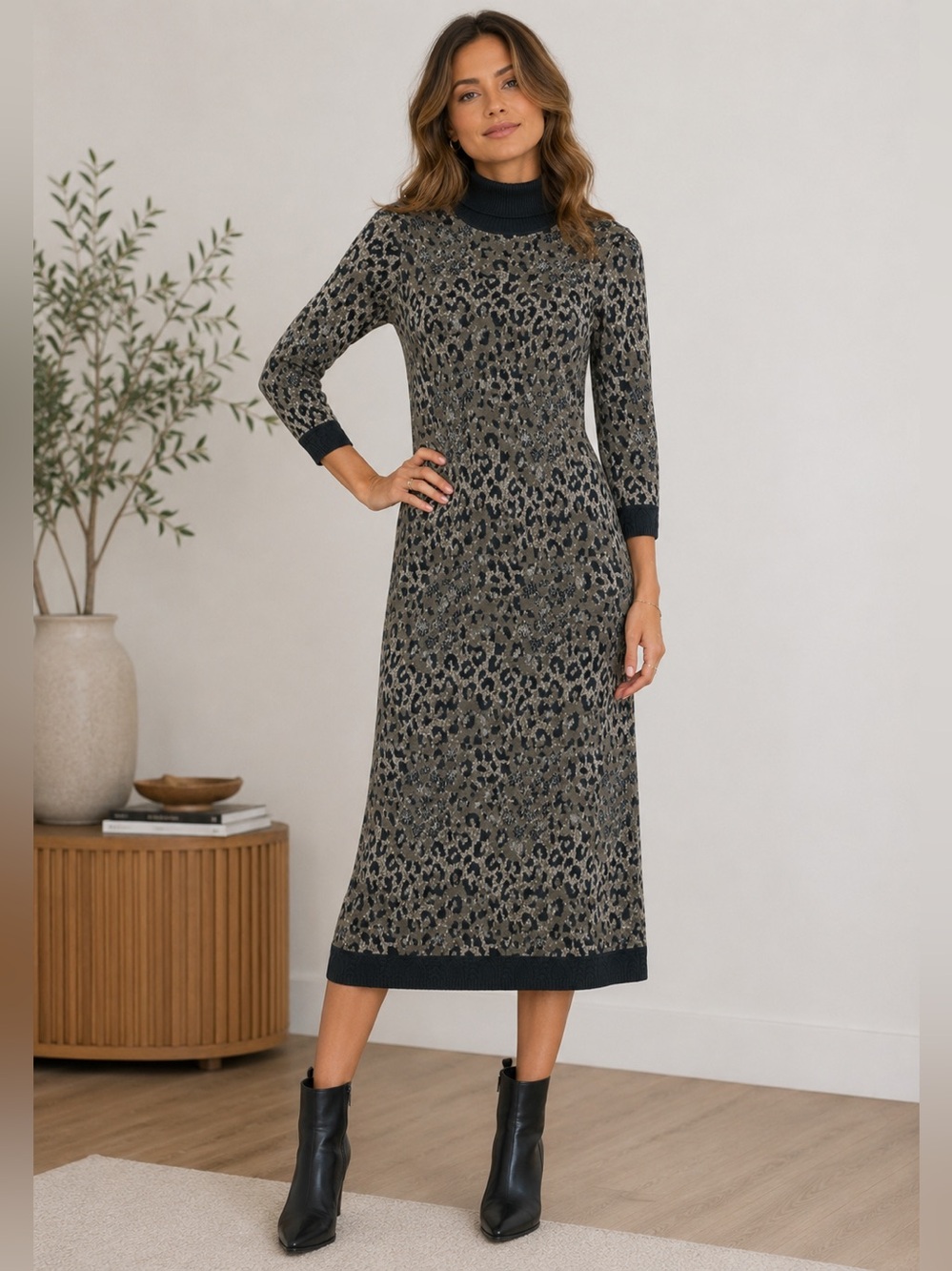 Worth Vintage Leopard Print 100% Wool Knit Turtleneck Sweater Dress XP